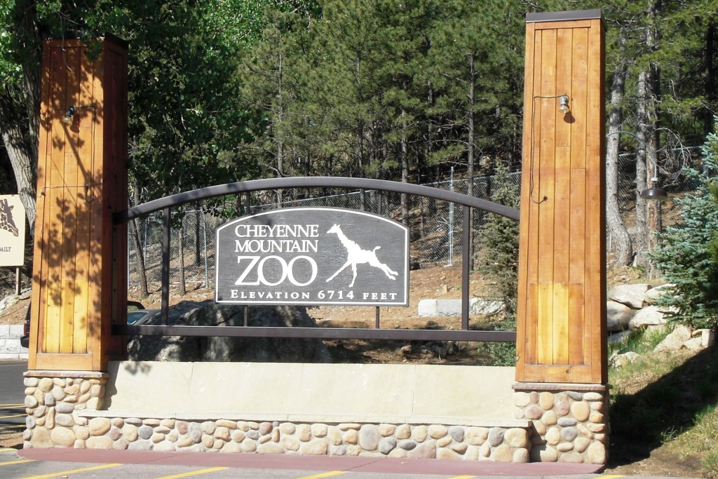 Colorado Springs Cheyenne Mountain Zoo Parking and Drainage Improvements